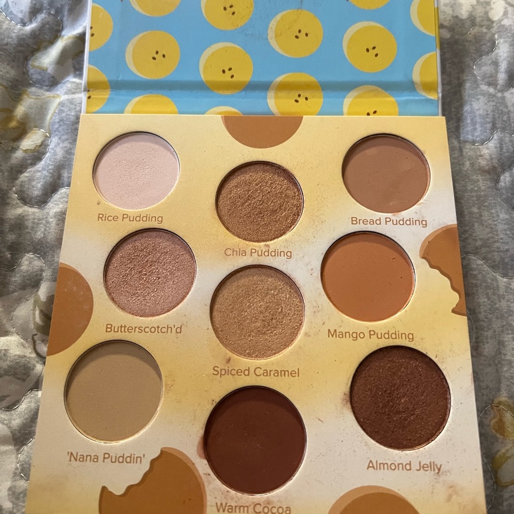 BEAUTY BAKERIE - PROOF IS IN THE PUDDING EYESHADOW PALETTE